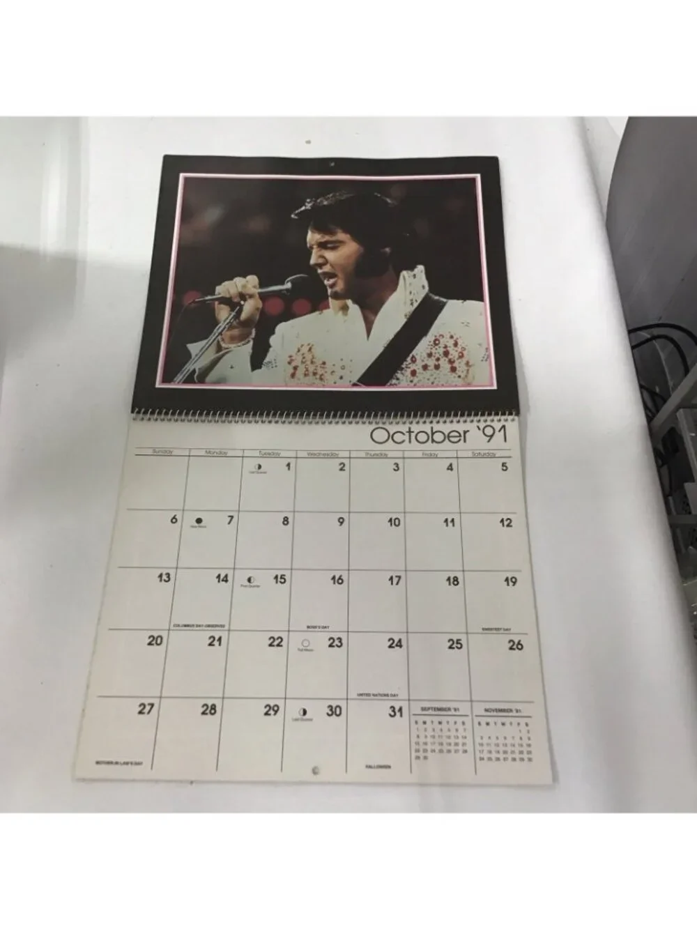 Vintage 1991 Cleo Elvis Presley Calendar